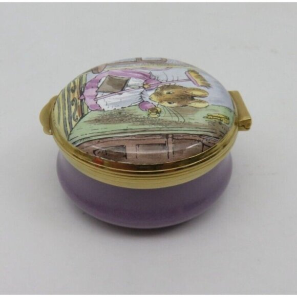Crummles Beatrix Potter HUNCA MUNCA Enamel Trinket Pill Box in Display Case Vint - Picture 8 of 10